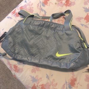 Nike small duffle bag